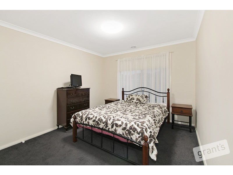 22 Caitlin Drive, Pakenham VIC 3810