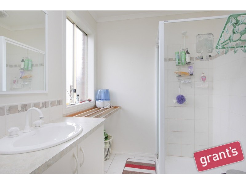 6 Cobalt Court, Pakenham VIC 3810