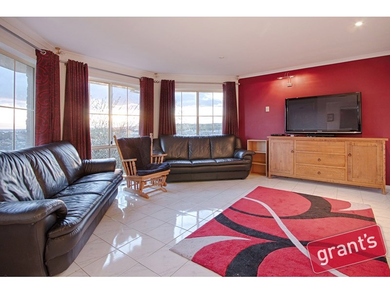 1 McLeish Terrace, Pakenham VIC 3810