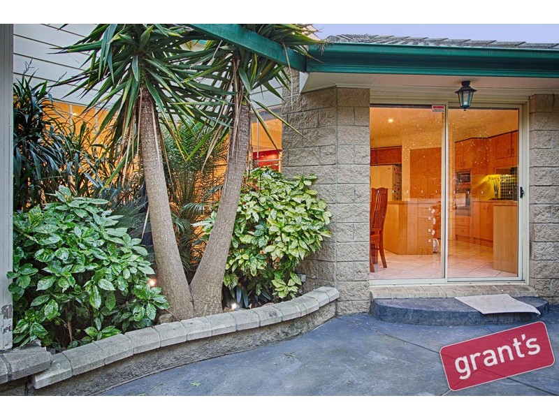 1 McLeish Terrace, Pakenham VIC 3810