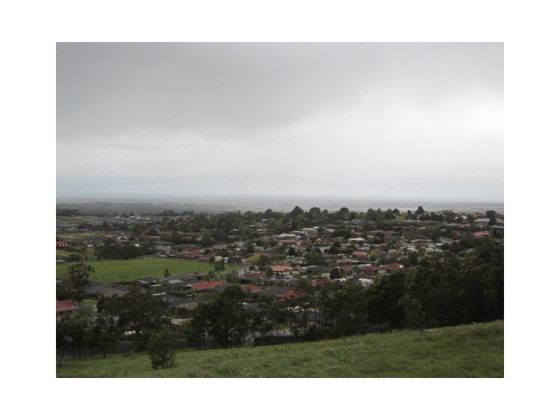 Lot 13/No: 11 Johnsons Place, Pakenham VIC 3810
