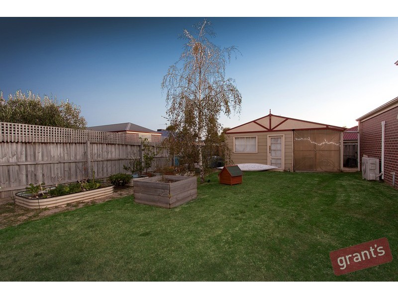 9 Oxley Drive, Pakenham VIC 3810