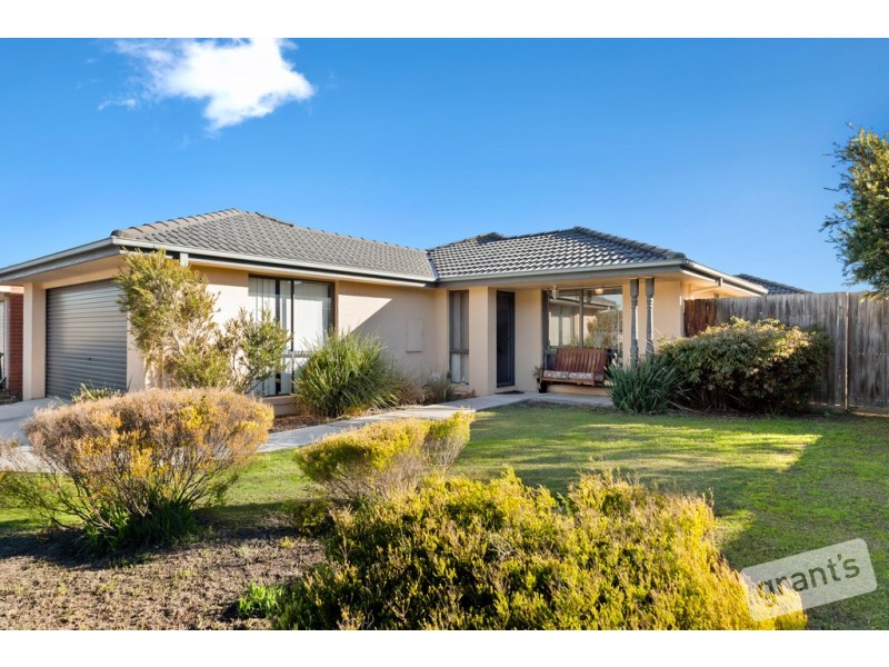 13 Acre Court, Pakenham VIC 3810