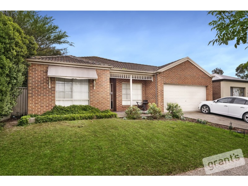 5 Sassafras Close, Pakenham VIC 3810