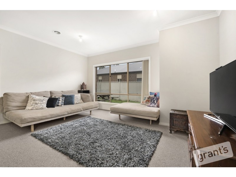 5 Sassafras Close, Pakenham VIC 3810