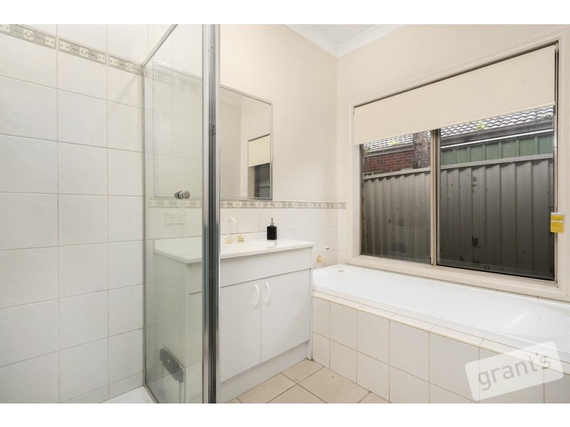 5 Sassafras Close, Pakenham VIC 3810