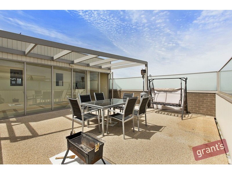 5 Oaks Lane, Pakenham VIC 3810