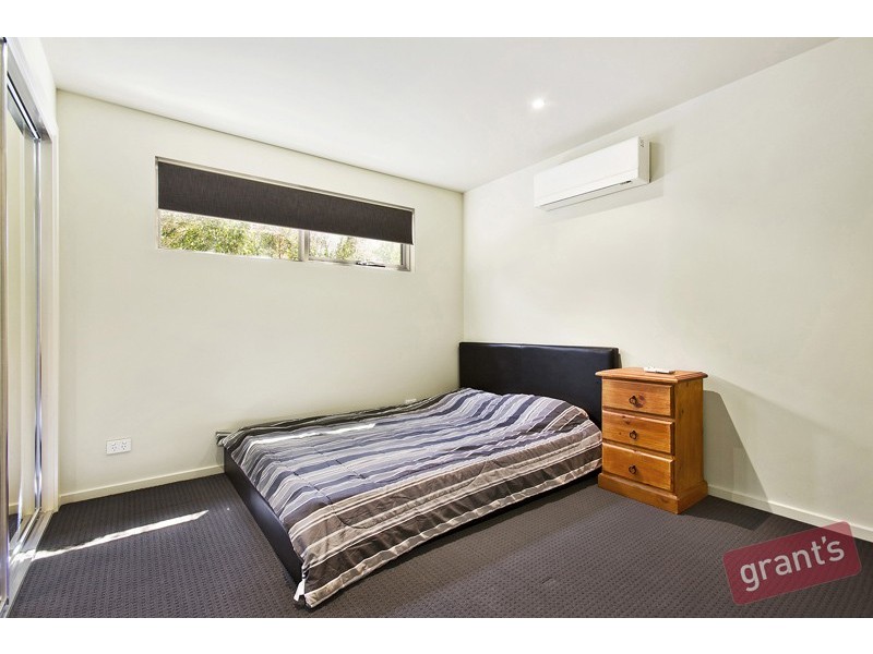 5 Oaks Lane, Pakenham VIC 3810