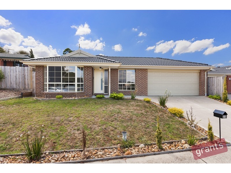 23 Irving Road, Pakenham VIC 3810