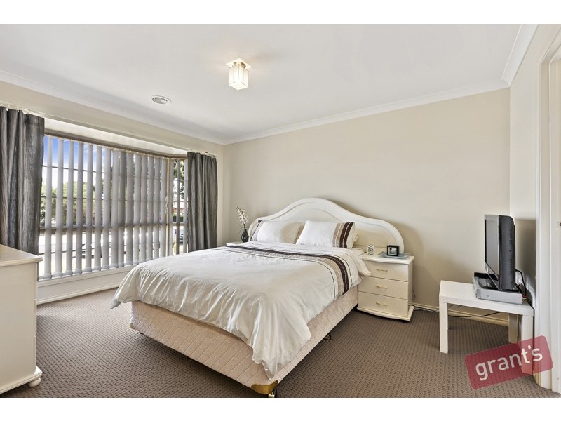 23 Irving Road, Pakenham VIC 3810