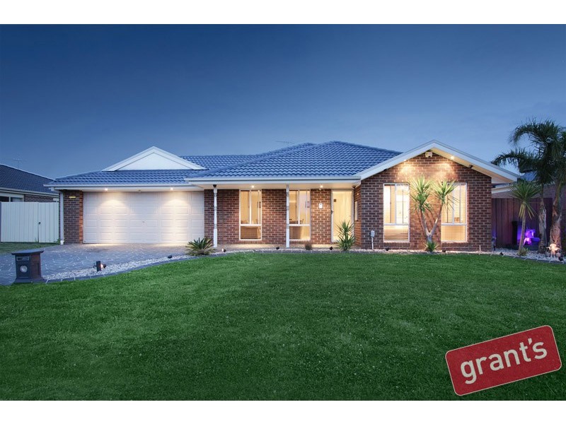 5 Sheoak Court, Pakenham VIC 3810