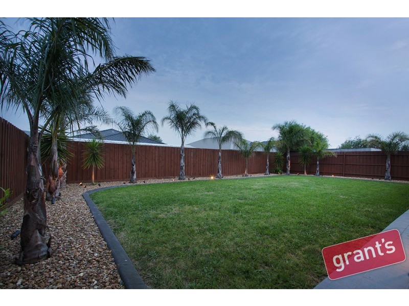 5 Sheoak Court, Pakenham VIC 3810