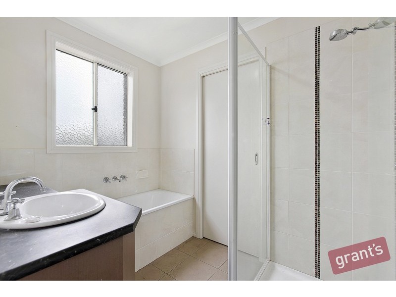 39 Ayesha Rise, Pakenham VIC 3810