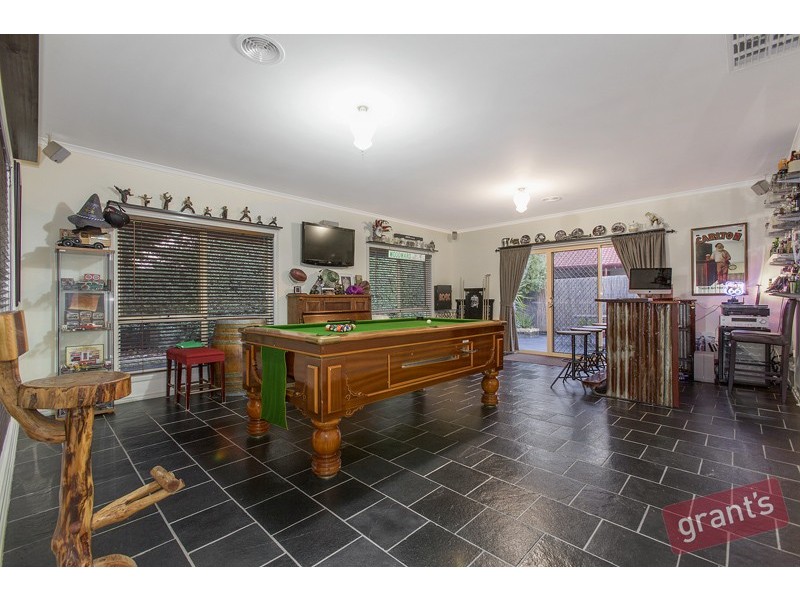 30 Loxley Boulevard, Narre Warren South VIC 3805