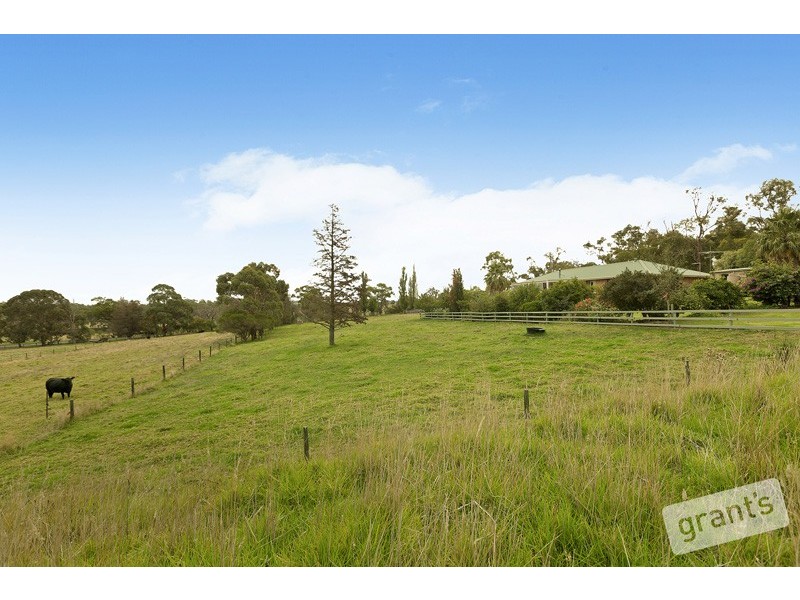 80 Snell Road, Nar Nar Goon North VIC 3812