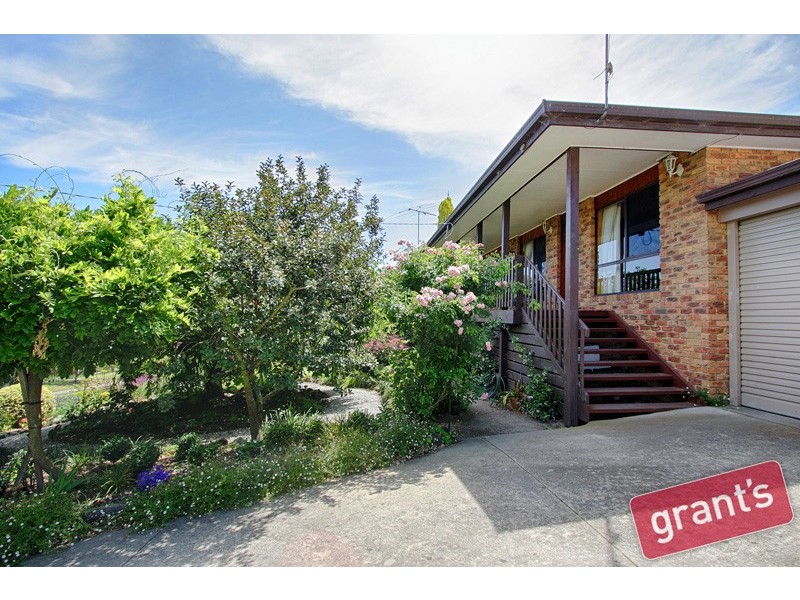 12 Mansell Court, Garfield VIC 3814