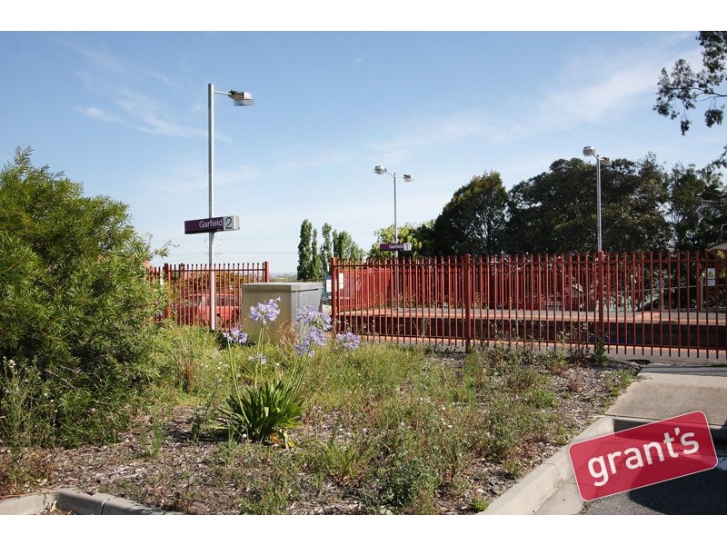 12 Mansell Court, Garfield VIC 3814