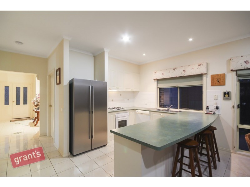 95 Eagle Drive, Pakenham VIC 3810