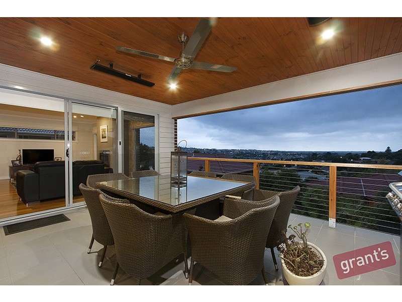 4 Fleming Terrace, Pakenham VIC 3810