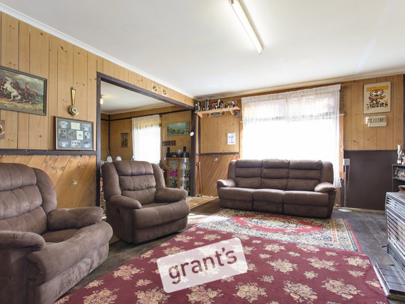 19 Station Road, Gembrook VIC 3783