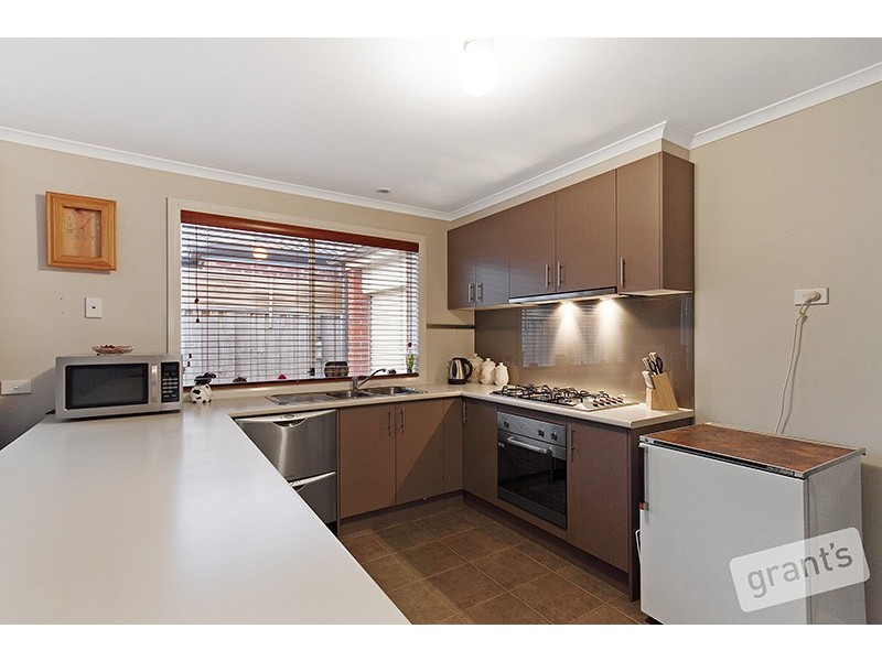 54 Tipperary Circuit, Pakenham VIC 3810