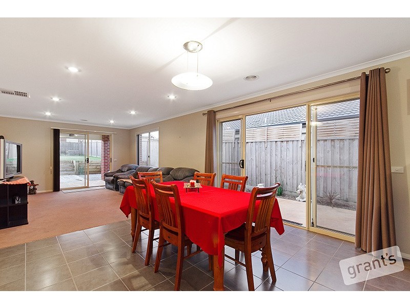 54 Tipperary Circuit, Pakenham VIC 3810