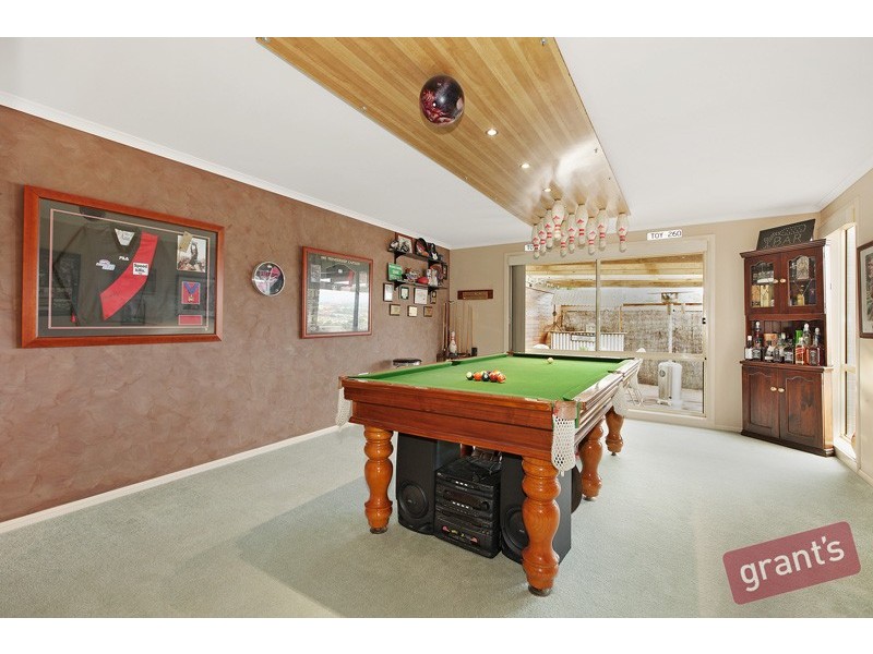 14 Fleming Terrace, Pakenham VIC 3810