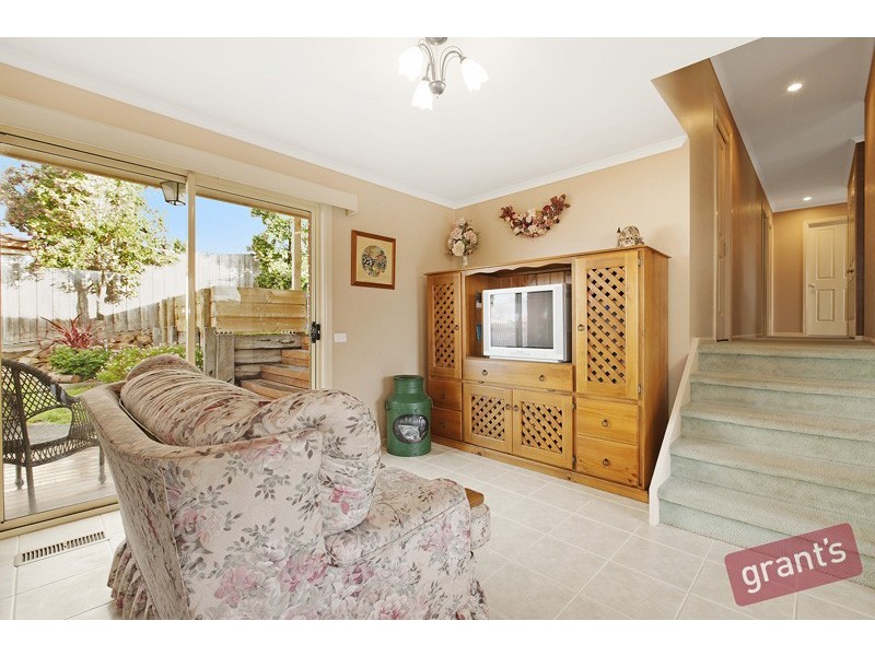 14 Fleming Terrace, Pakenham VIC 3810