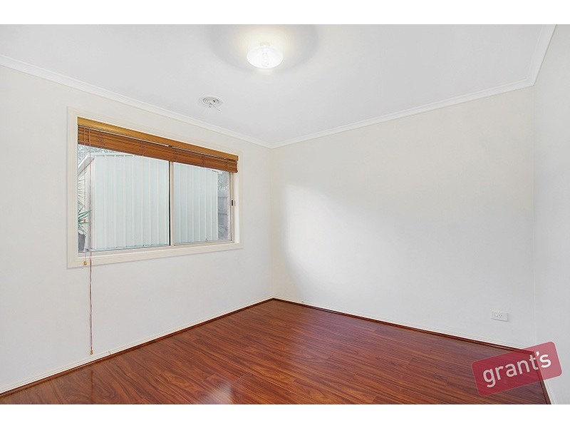 27 Swamp Gum Close, Pakenham VIC 3810