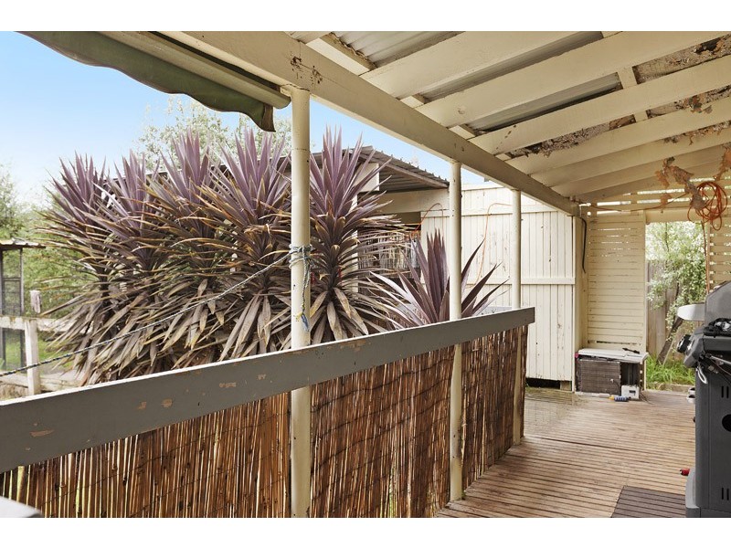 11 Campbell Street, Garfield VIC 3814