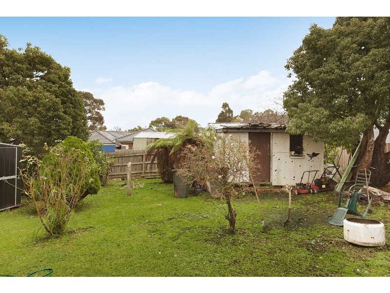 11 Campbell Street, Garfield VIC 3814