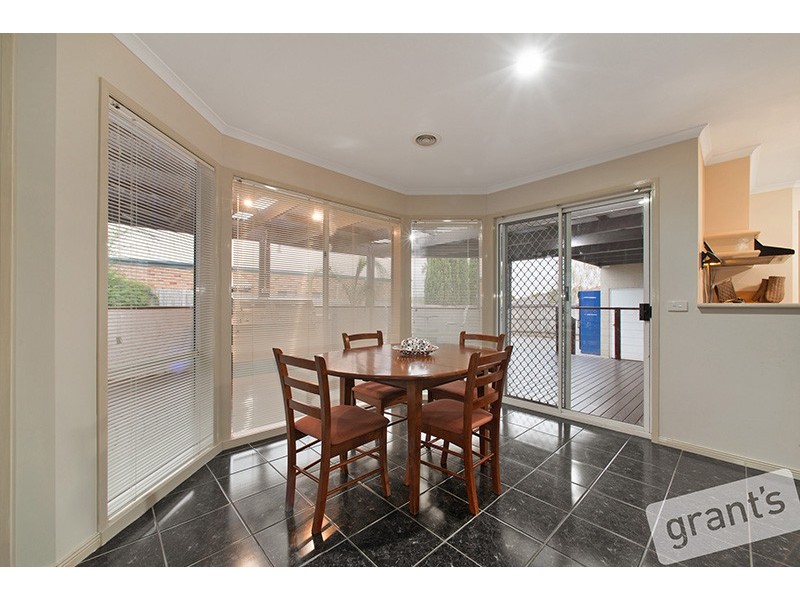 10 Lomandra Court, Narre Warren South VIC 3805