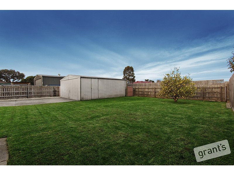 4 Ashton Place, Pakenham VIC 3810