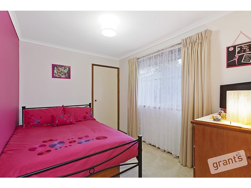 4 Ashton Place, Pakenham VIC 3810