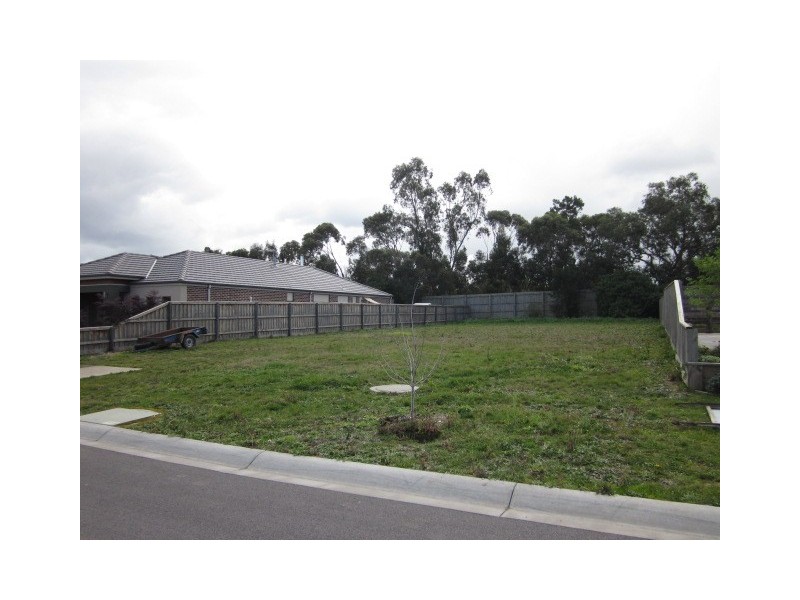 20 Cassowary Avenue, Pakenham VIC 3810