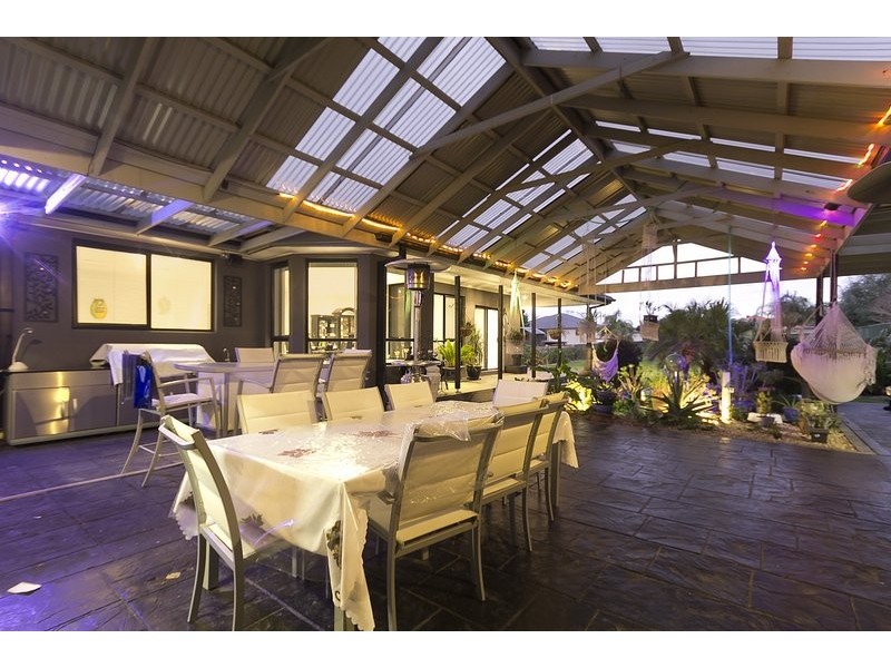 33-34 Rockman Court, Narre Warren North VIC 3804