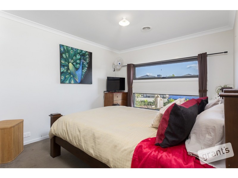 20 Farmdale Road, Pakenham VIC 3810