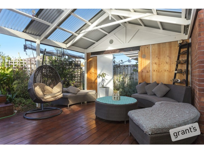 20 Farmdale Road, Pakenham VIC 3810