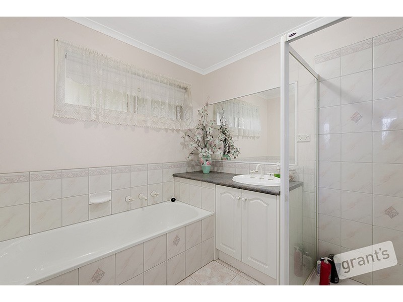 12 Wattletree Road, Bunyip VIC 3815