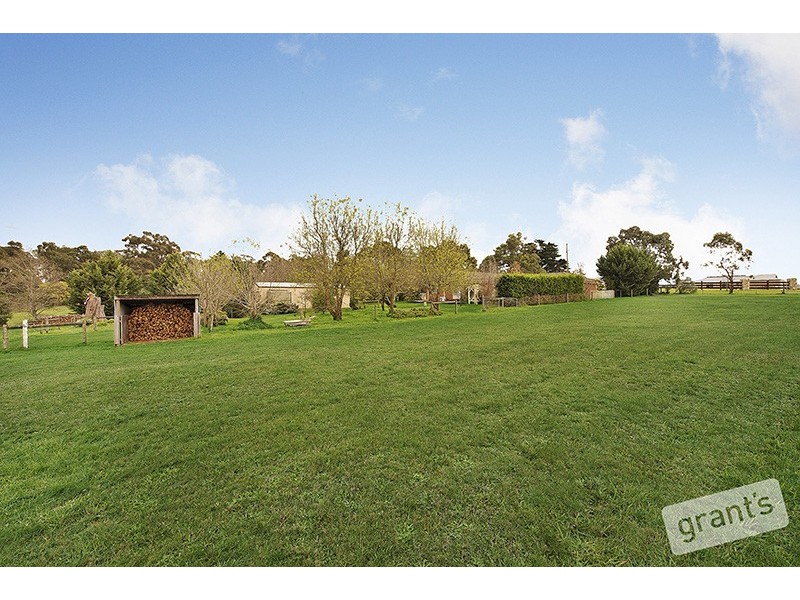 12 Wattletree Road, Bunyip VIC 3815