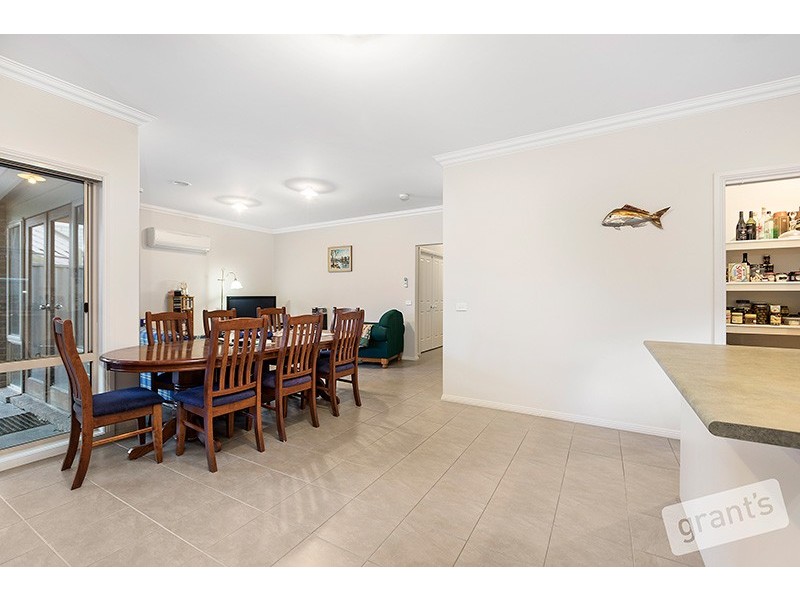 3 Cormorant Parade, Pakenham VIC 3810