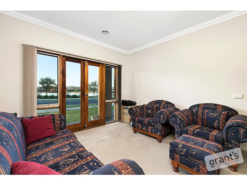 3 Cormorant Parade, Pakenham VIC 3810