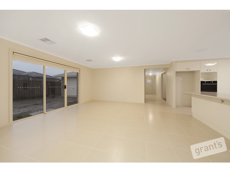 67 Denhams Road, Koo Wee Rup VIC 3981