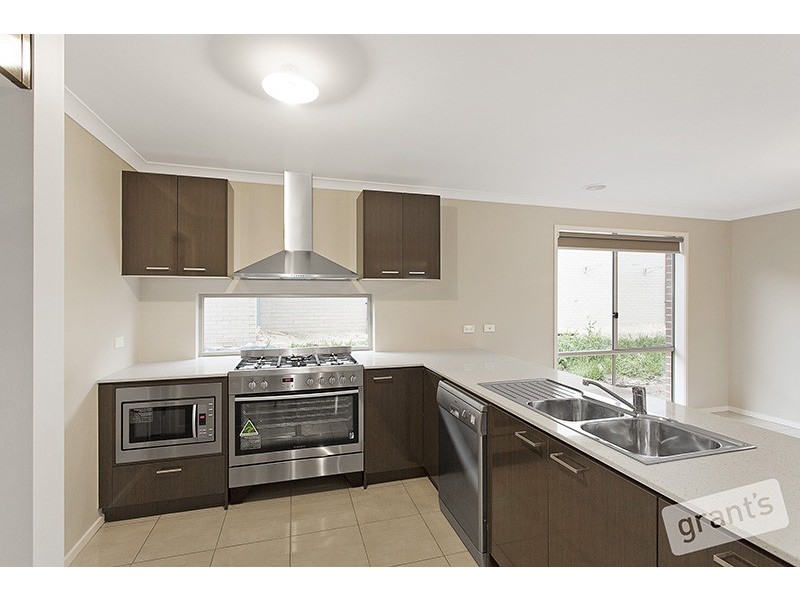 26 Illawarra Way, Pakenham VIC 3810