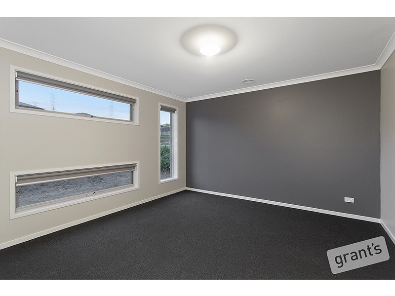 26 Illawarra Way, Pakenham VIC 3810