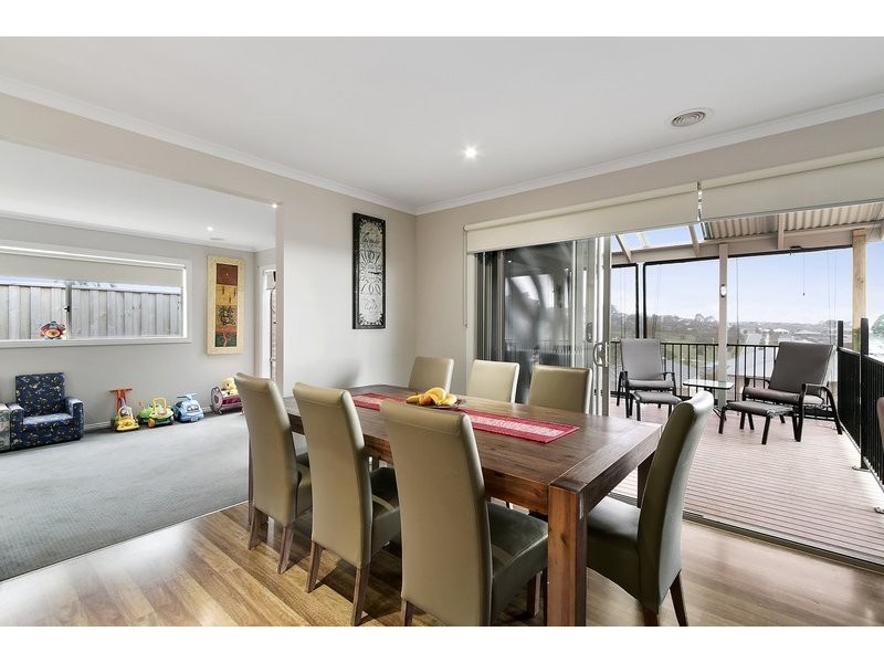 47 Silver Gum Drive, Pakenham VIC 3810