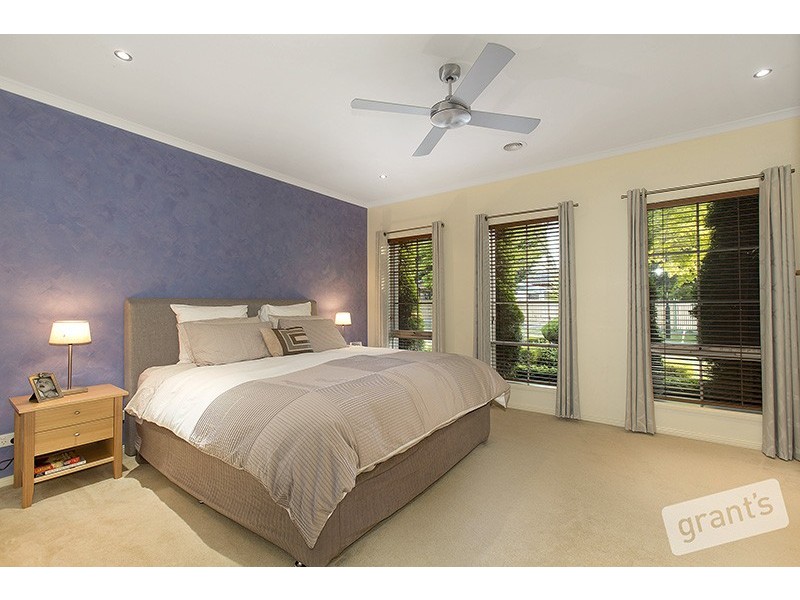 17 Sunhill Court, Beaconsfield VIC 3807