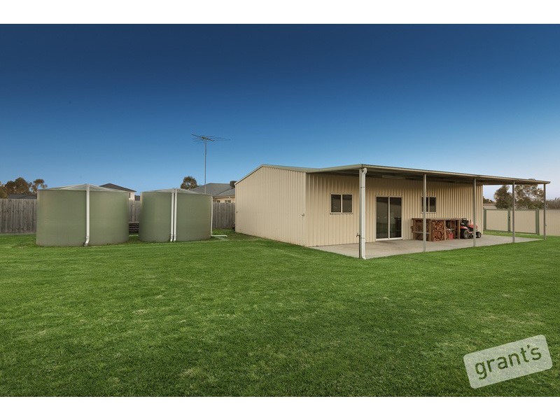 9-11 Leech Court, Narre Warren North VIC 3804