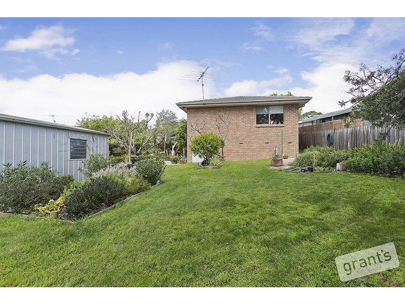 5 Thwaites Road, Pakenham VIC 3810