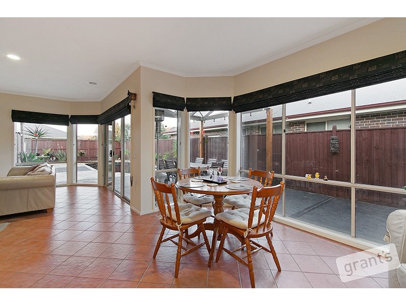 22 Jamieson Way, Berwick VIC 3806
